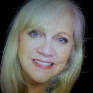 Meet your Posher, Deanna